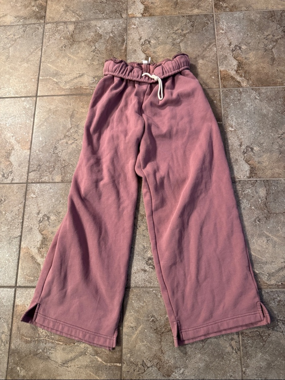 Urban Outfitters, Women’s Wide-Leg Drawstring Sweatpants, pockets - Dusty Mauve